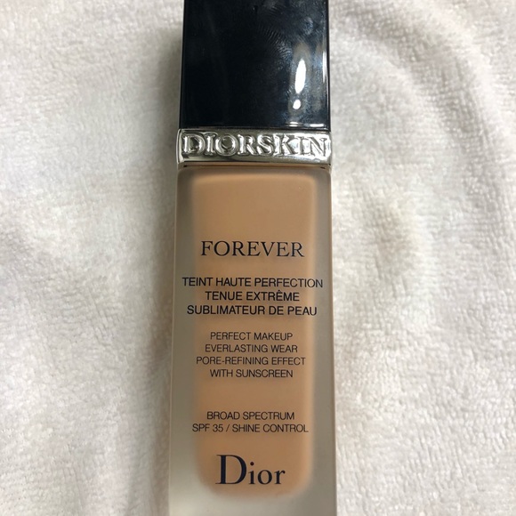 dior forever 40